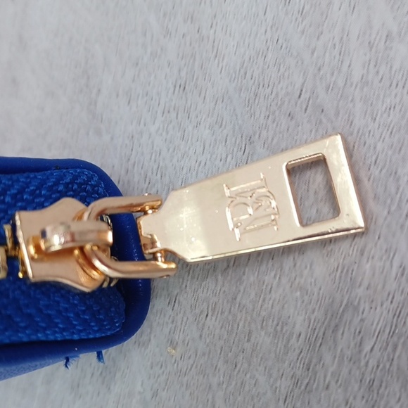 Badgley Mischka Wallet - Picture 4 of 5